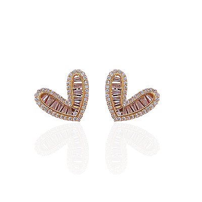 Brinco Folheado Ouro 18k e Prata 925 Coração Cravejado