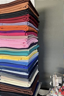 Poliamida Lisa Retalhos (intermediária) para Moda Fitness - Pcte c/ 5 kg