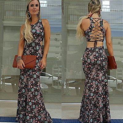 Vestido longo sereia deslumbrante com amarração nas costas