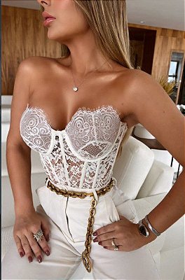 CORSELET RENDA FRANCESA COM BARBATANAS CREME