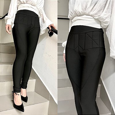 Calça lipo flanelada por dentro
