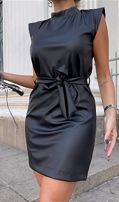Vestido curto em couro ecológico na cor preta
