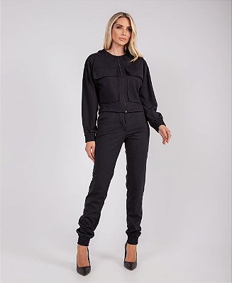 Conjunto de calça e cropped jaqueta na cor preto
