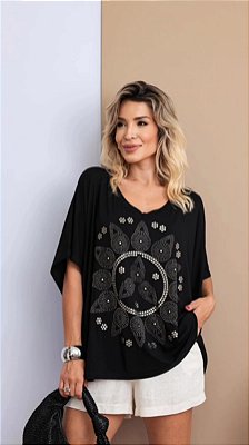 Blusa Feminina com pedrarias Mandala - Preta