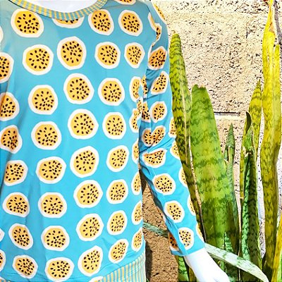 BLUSA DE PROTEÇÃO infantil . MANGA LONGA . estampa MARACUJÁ . OTA .