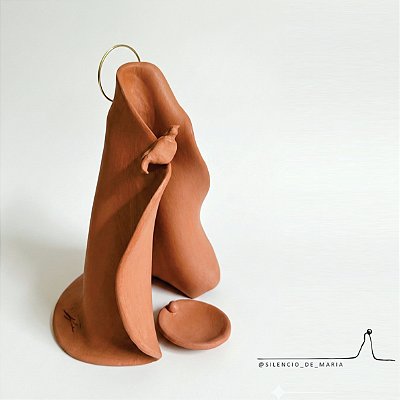 MANTO DE MARIA com Espírito Santo | 012.26 | TERRACOTA | CERÂMICA FRIA | @SILENCIO_DE_MARIA