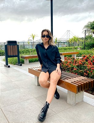 Collab @andressanazario Camisa Summer Preta