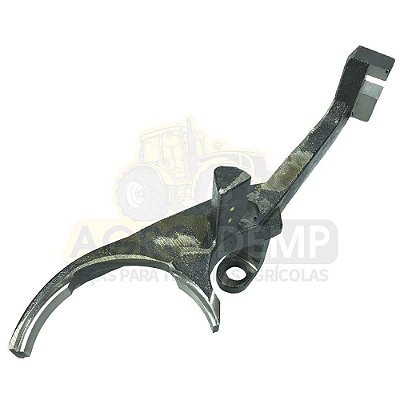 GARFO SELETOR ALTA E BAIXA DA CAIXA DE CÂMBIO (MARCATTO VL) - VALTRA BH140 / BH140 HI / BH145 / BH160 / BH160 HI / BH165 / BH180 / BH180 G2 / BH180 HI / BH185I / BH205I - 1280R / 1280R G2 / 1580 / 1780 G2 - 81317300
