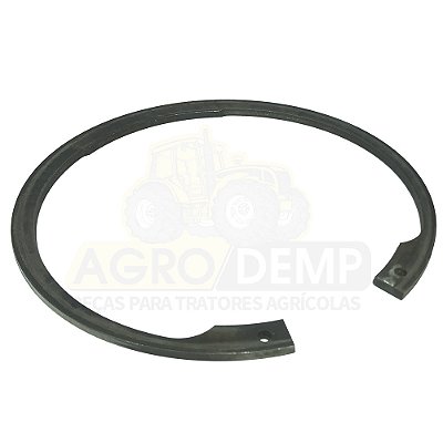 ANEL TRAVA DE AÇO (CNH) - FORD / NEW HOLLAND 8160 / 8260 / 8360 / 8560 / TL70 / TL75E / TL80 / TL85E / TL90 / TL95E / TL100 / TM110 / TM120 / TM125 / TM130 / TM135 / TM150 / TM150 / TM165 / TM190 / TM7010 / TM7020 / TM7030 / TM7040 - 11078676