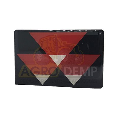 EMBLEMA DA GRADE DIANTEIRA - MASSEY FERGUSON 250 / 250 ADV / 265 / 265 ADV / 275 / 275 ADV / 283 / 283 ADV / 290 / 290 ADV À 680 ADV - 3587203