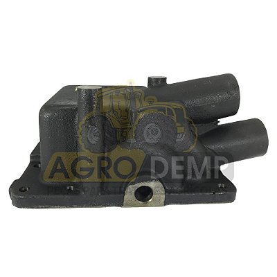 TAMPA DA CAIXA ALAVANCA  (PESCOÇO LONGO) VALTRA 1280 / 1780 / BH140 / BH160 / BH180  - 80569920