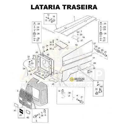 CHAPA LATERAL CANTO INFERIOR DA TRASEIRA (LADO DIREITO) - VALTRA BM110 GERAÇÃO 1 - 81896300