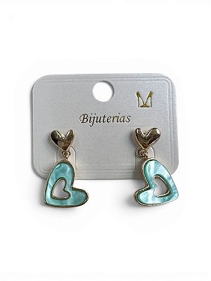 BRINCO CORAÇÃO VAZADO CORES VARIADAS