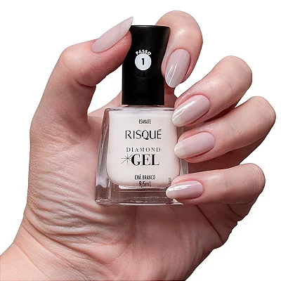 ESMALTE RISQUE EFEITO GEL CHÁ BRANCO 9,5ml