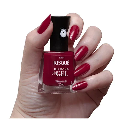 ESMALTE RISQUE EFEITO GEL VERMELHO RUBI 9,5ml