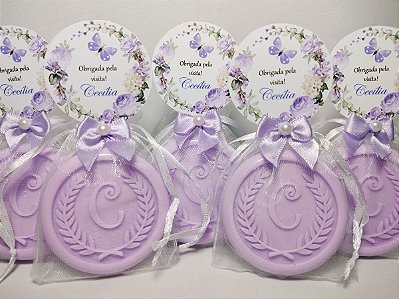 Lembrancinha Tema Nascimento Personalizada: Sabonete Letra Inicial do Nome