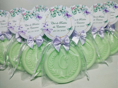 Lembrancinha Tema Chá de Fraldas: Sabonete Letra Inicial do Nome Personalizada