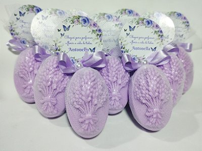 Lembrancinha Tema Nascimento: Sabonete Maço de Flores Lavanda