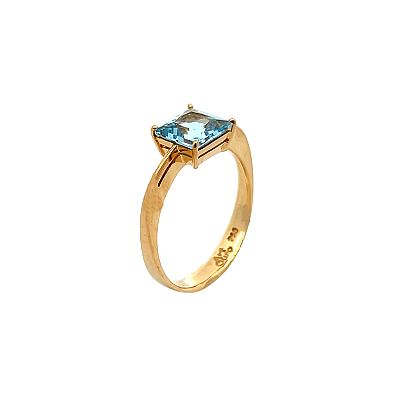 Anel Solitário de Água Marinha e Ouro Amarelo 18k (A8870)