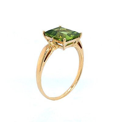 Anel de Peridoto e Ouro Amarelo 18k Sensacional (A13562n)