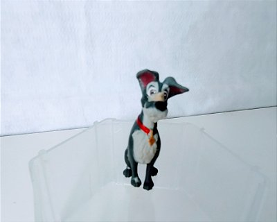 Miniatura Disney de vinil estática de cachorro Vagabundo desenho a dama e o vagabundo , 6 cm de altura, ,usada
