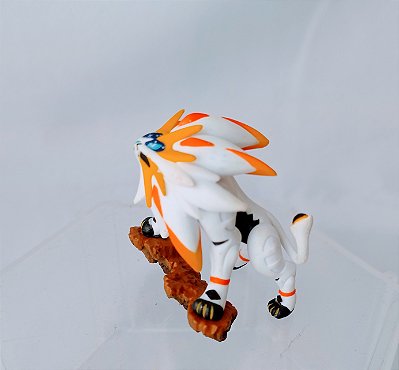 Pokémon  Solgaleo 5 cm usado