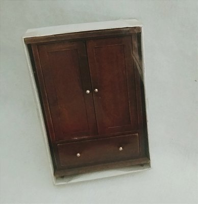 Guarda roupa de madeira coleção crie e decore sua casa de fazenda #27, sem uso