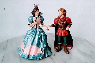 Bonecos de vinil Plastoy , princesa vestido azul de 2012 e principe encantado 2016 , 10 cm