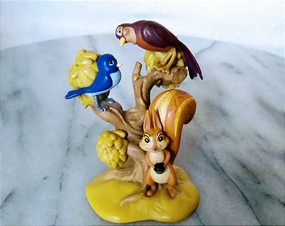 Miniatura Disney amigos da Sofia, a primeira; Mia, Poppy e Esquilo, 7 cm,  usada