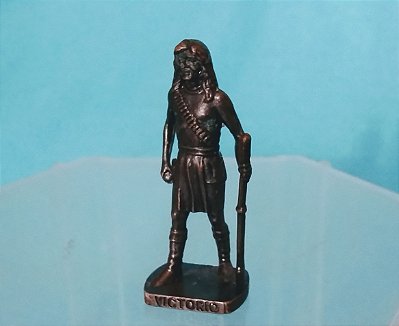 Soldadinho de metal kinder 1994, coleção  indios famosos, chefe Victorio