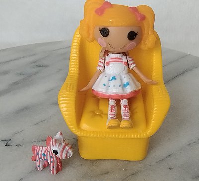 Boneca mini Lalaloopsy Spot Splatter com pet, MGA, 8 cm,