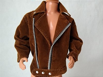 Casaco de Faux Suede do Ken cartela Mattel 1996