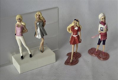 Mini Barbie coleção Kinder ovo, 4 variadas , 2 bases