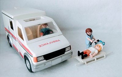 Playmobil Geobra 2011 Ambulância incompleta, medico, paciente,motorista