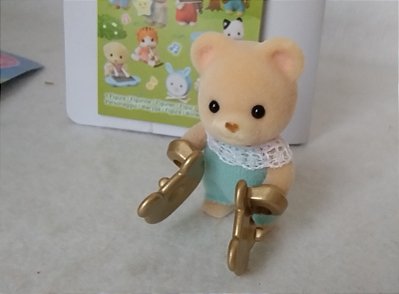 Sylvanian families, ursinho bebe com pratos, da Banda musical