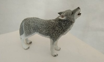 Miniatura de vinil Schleich 2009, lobo uivando 8 cm comprimento