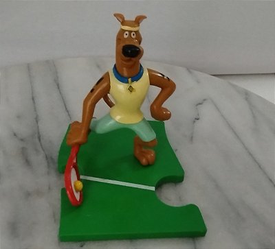 Scooby Doo Atleta 2007 , de tenis , com base, Hanna Barbera, coleção Bob's , 8 cm