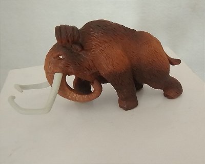 Miniatura em vinil PVC Mamute Manny era do gelo 5cm 2012