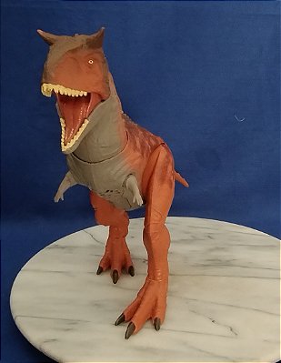Dinossauro Carnotaurus eletronico com som e movimento do Jurassic World , Mattel 2020 , 36 cm de comprimento