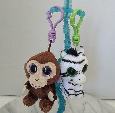 Chaveiro pelúcia zoiudos Ty de macaco coconut e Zebra Zig Zag