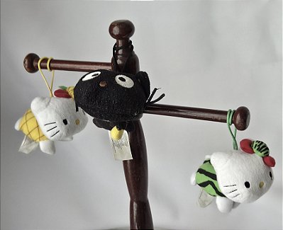 Chaveiros mini pelúcias 2 Hello Kitty e Chococat Sanrio col. McDonald's 2007