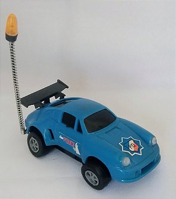 Carrinho.plastico da policia bate e volta com luz, sem marca, 13 cm