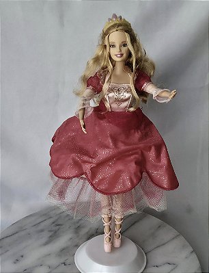 Barbie Genevieve da Barbie e as 12 princesas bailarinas, sem operação eletronica