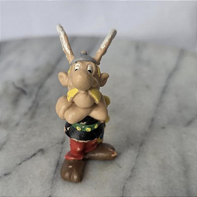 Miniatura antigo Asterix 6cm M.D toys belgica 1994