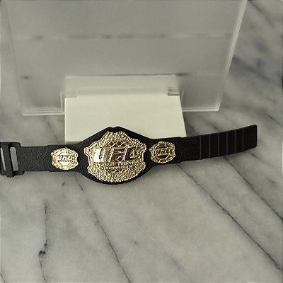 Cinturão UFC para bonecos lutadores, 13 cm, Mattel 2010