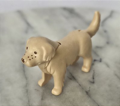 Playmobil, filhote de cachorro bege