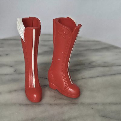Acessório de boneca DC Superhero Girls Mulher Maravilha Botas vermelhas