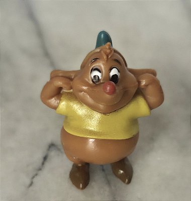 Miniatura Disney ratinho Gus mãos no ouvido 3cm, ajudante da Cinderela
