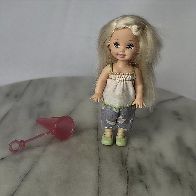 Barbie Kelly cabelo platinado parte do Playset Park Time Mattel 2005