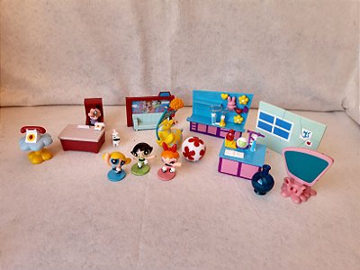 Playset antigo do laboratório das meninas super poderosas da Trendmasters, usado